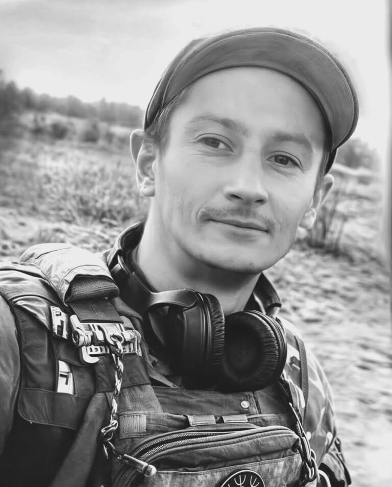 Вернулся домой, чтобы защищать свою землю: вспомним военного Ивана Черныша, погибшего при выполнении боевого задания