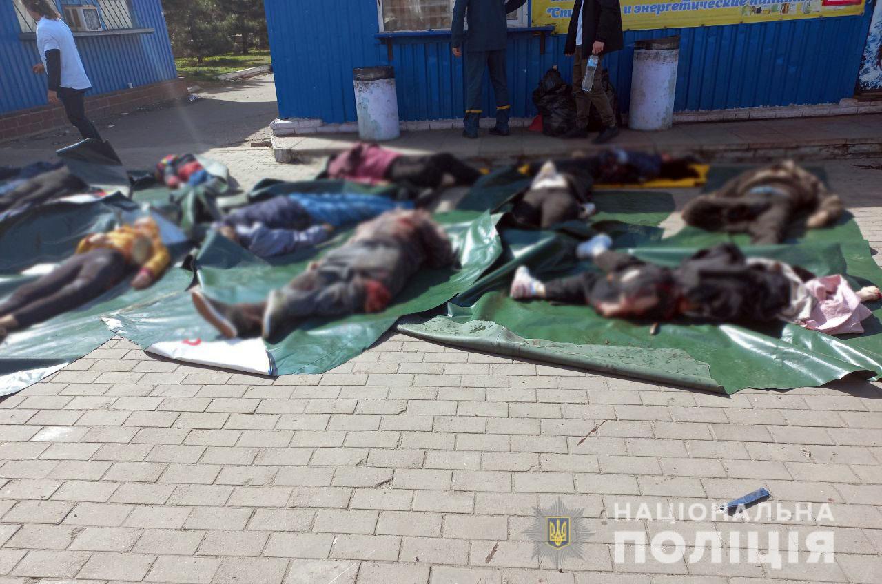 Зображення до посту: База, которой нет: как Россия нарушает конституционные права и свободы украинцев