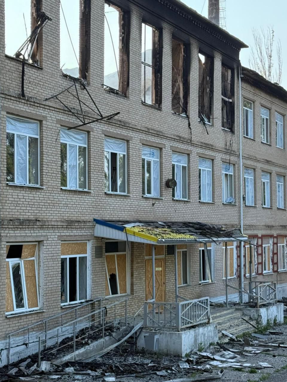 У Слов'янську обстріляли школу
