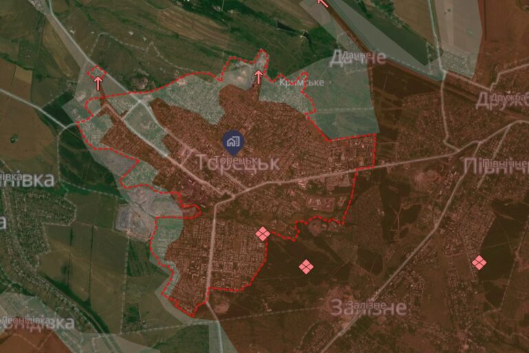«Фактически стерт с лица земли»: россияне бросают новые силы на захват Торецка