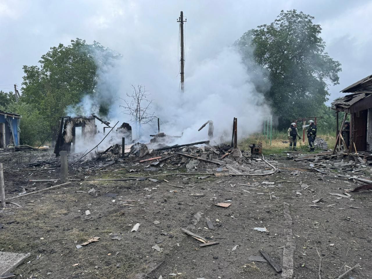 Росіяни вдарили по Покровській громаді: двоє загиблих, один поранений