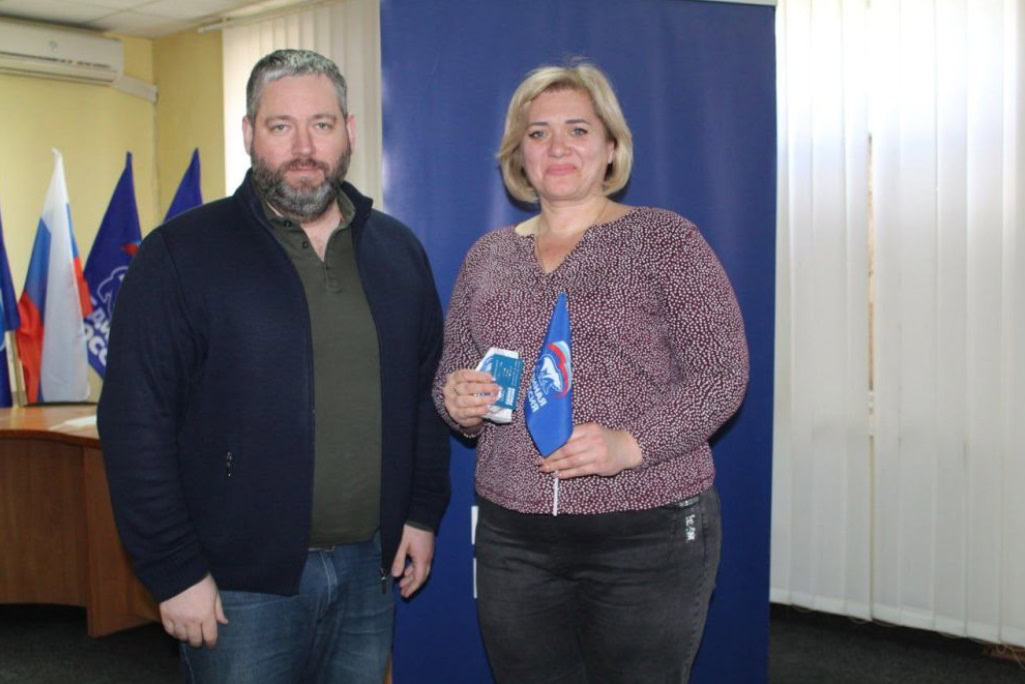 Зображення до посту: “Голова” окупованого Спартака Марина Асєєва тепер представляє Авдіївку в сюжетах пропагандистів: що про неї відомо