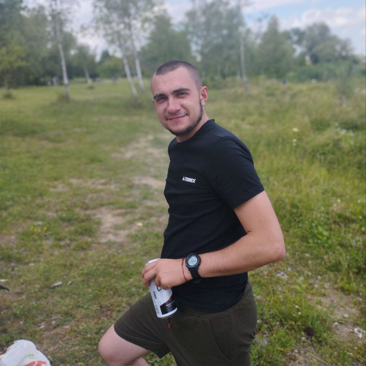 Зображення до посту: “Не встигли на дві години, щоб побачити його живим”: згадаймо Романа Гурського, який загинув, боронячи Соледарську громаду