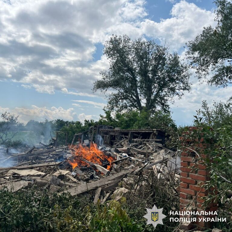 Троє жителів Донеччини потрапили під російські удари. Як минуло 20 червня в регіоні (ЗВЕДЕННЯ)