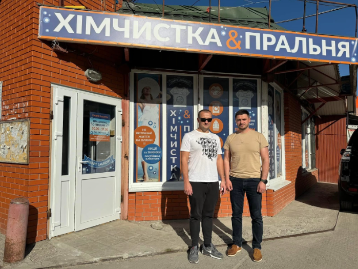 Зображення до посту: 20 лет в спорте и новый старт: как паралимпиец из Донетчины открыл бизнес и стал тренером ветеранов