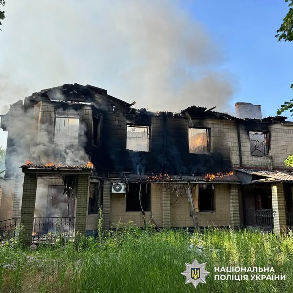 Зображення до посту: Через російські удари загинули два жителі Донеччини, ще дев’ять зазнали поранень. Як минуло 6 червня в регіоні (ЗВЕДЕННЯ)