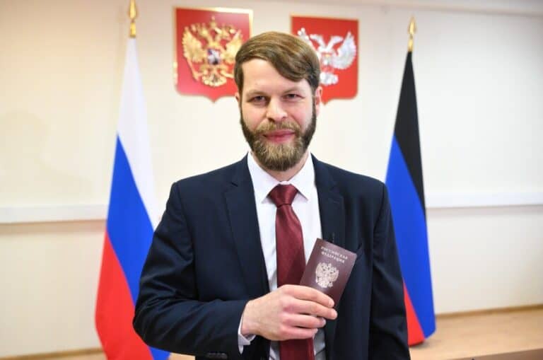 Американець Деніел Мартіндейл отримав російський паспорт. Він жив під Вугледаром та, ймовірно, наводив удари окупантів