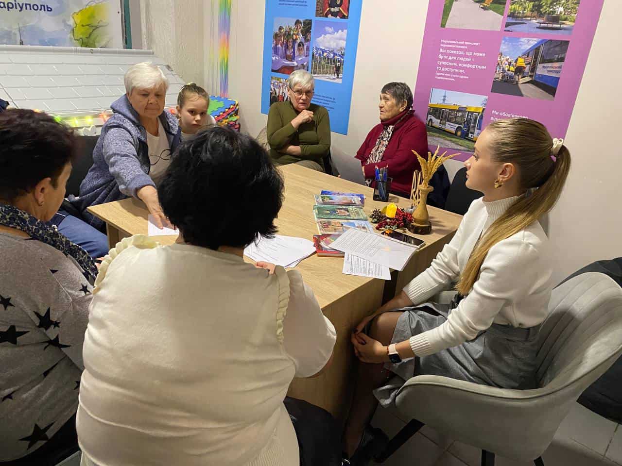 Зображення до посту: “Ми допомагаємо своїм відчути себе не самотніми”: як на Закарпатті підтримують маріупольців