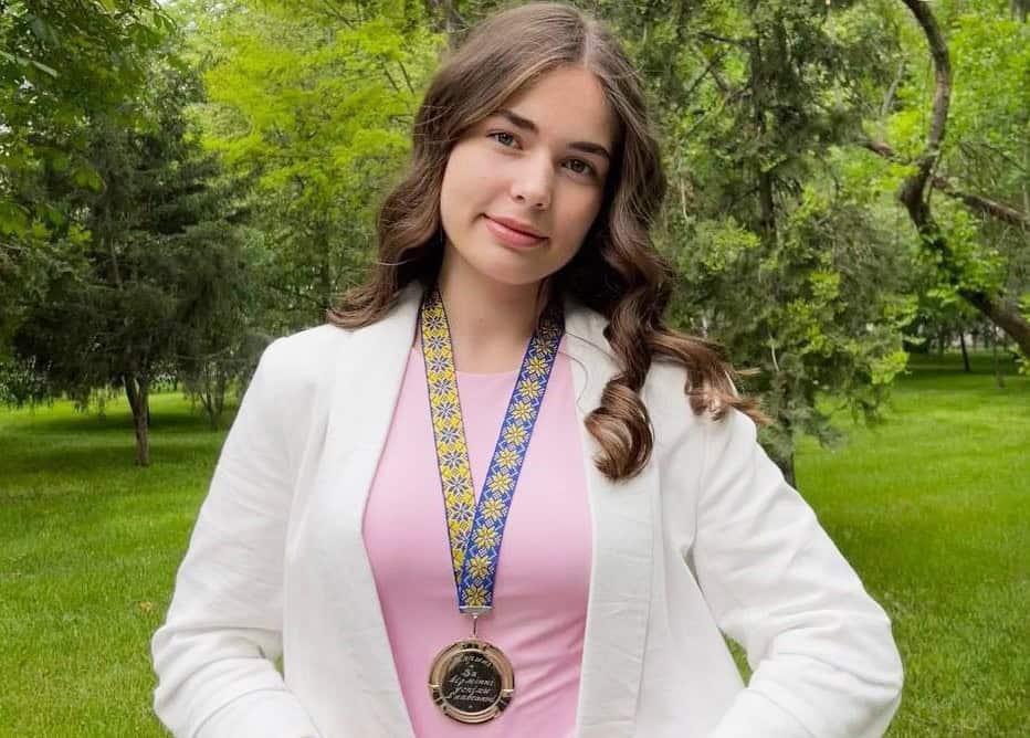 Школярка зі Слов’янська склала НМТ з математики на 200 балів — одна з двох випускниць громади з найвищими результатами