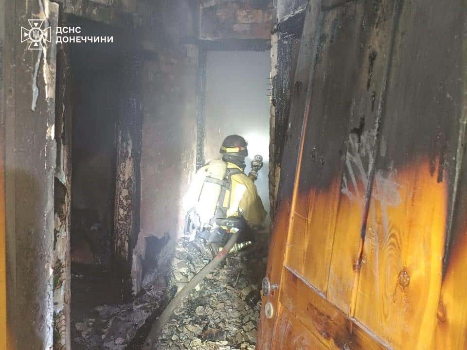 Зображення до посту: Як бути готовим до пожежі у житлі в умовах війни та діяти у випадку займання: поради ДСНС