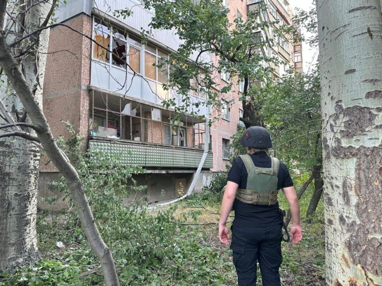 Одна загибла та поранений через російські удари по Костянтинівці