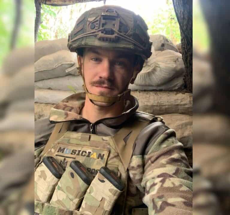Перегляньте новину: Шлях від добровольця до “азовця”: згадаємо військового Олександра Лі з Добропілля Шлях від добровольця до “азовця”: згадаємо військового Олександра Лі з Добропілля