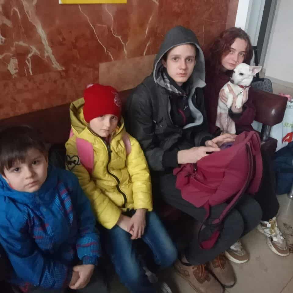 Зображення до посту: “Найстрашніше — коли починаєш сумувати за вибухами”: двічі переселенка з Донеччини — про нове життя в Ужгороді