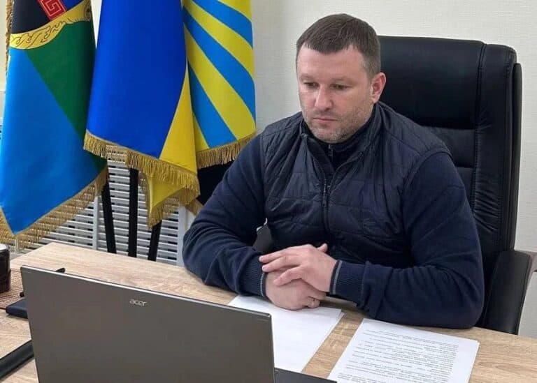 Перегляньте новину: Зарплата на новой должности: сколько заработал начальник Кальчицкой сельской ВА во втором квартале Зарплата на новой должности: сколько заработал начальник Кальчицкой сельской ВА во втором квартале