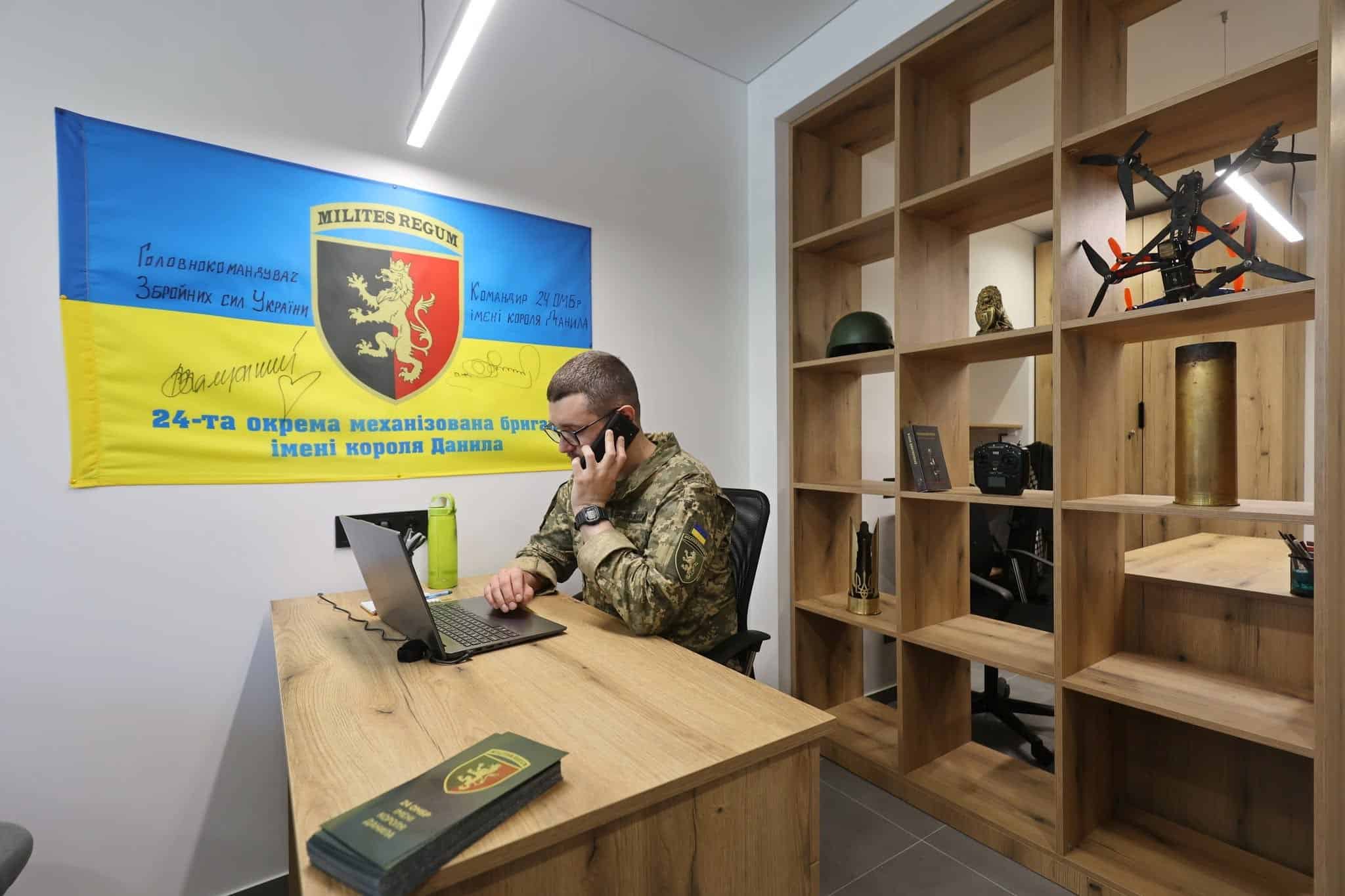 Зображення до посту: Контракт для молоді й служба після 60: що пропонує армія для чоловіків не призовного віку