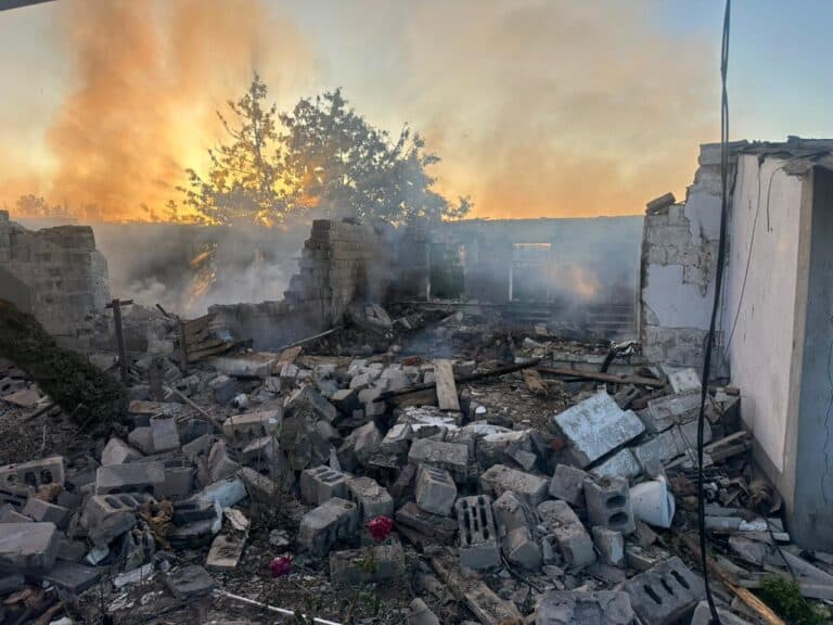 Уночі росіяни били по Новогригорівці та Андріївці: є загиблі та поранені