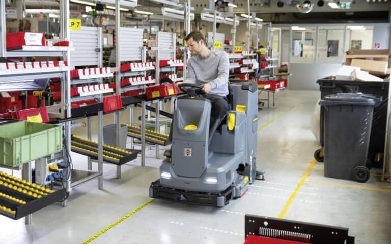 Профессиональная чистота без компромиссов: решения Kärcher для бизнеса