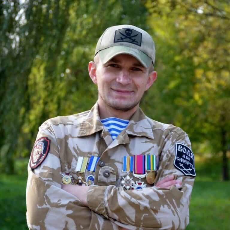 Перегляньте новину: “Я не боюсь смерти. Когда она придет — я ей улыбнусь”: вспомним военного Андрея Серганчука из Волыни “Я не боюсь смерти. Когда она придет — я ей улыбнусь”: вспомним военного Андрея Серганчука из Волыни