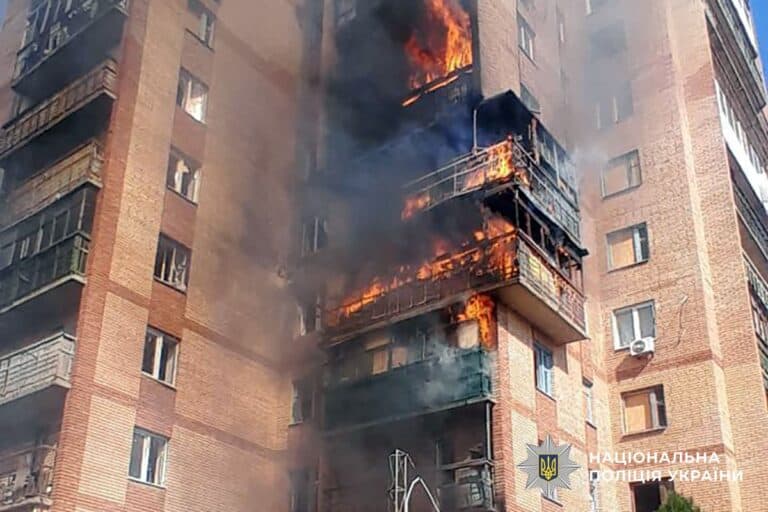 На Донетчине за сутки погибли двое гражданских, ранены еще 10: что известно об обстрелах региона 30 июля (СВОДКА)
