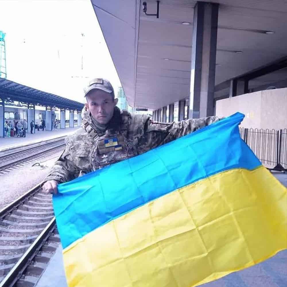 Зображення до посту: Любив вирощувати квіти та готувати: згадаймо Дмитра Наконечного, який загинув на Покровському напрямку