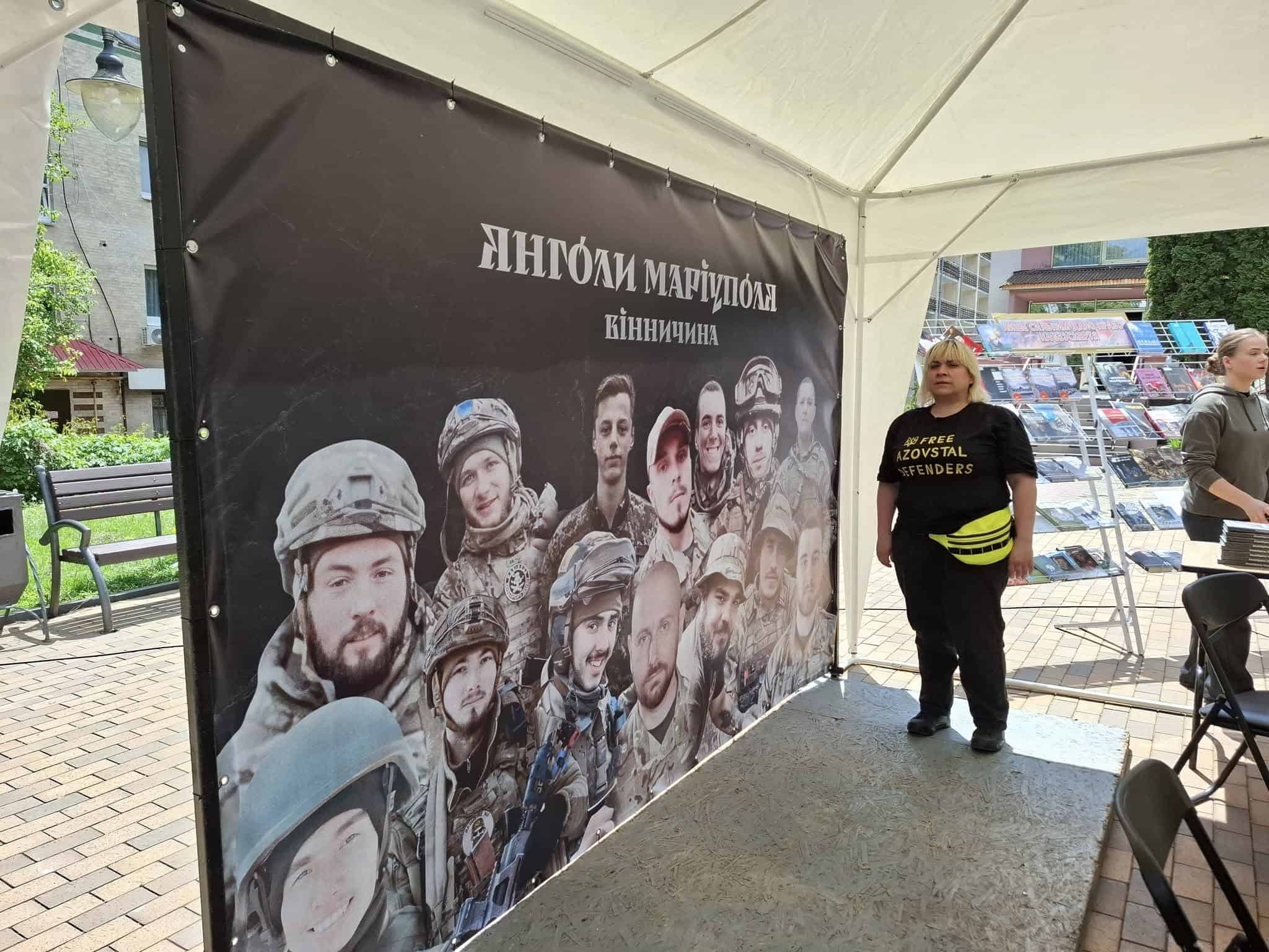 Ганна Курцановська на презентації книги “Янголи Маріуполя”. Вінниця, 21 травня 2025 року. Фото: Facebook/Anna Kurtsanovskaya