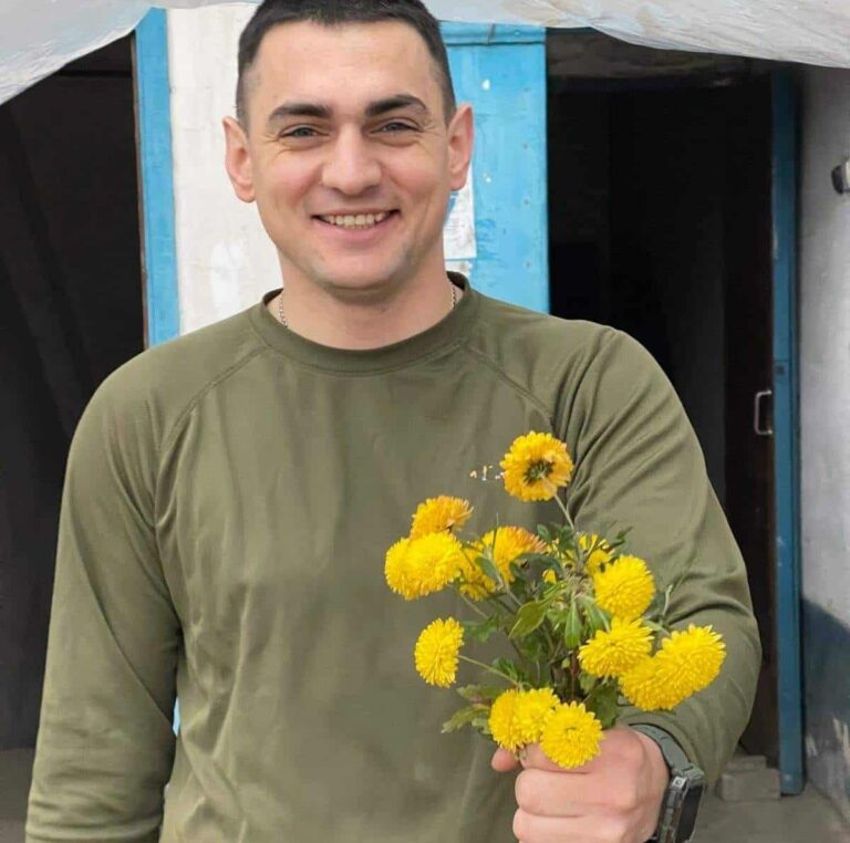 Мріяв відремонтувати прабабусину хату та посадити яблуневий сад: згадаймо Ігоря Ткачука, який загинув, обороняючи Україну