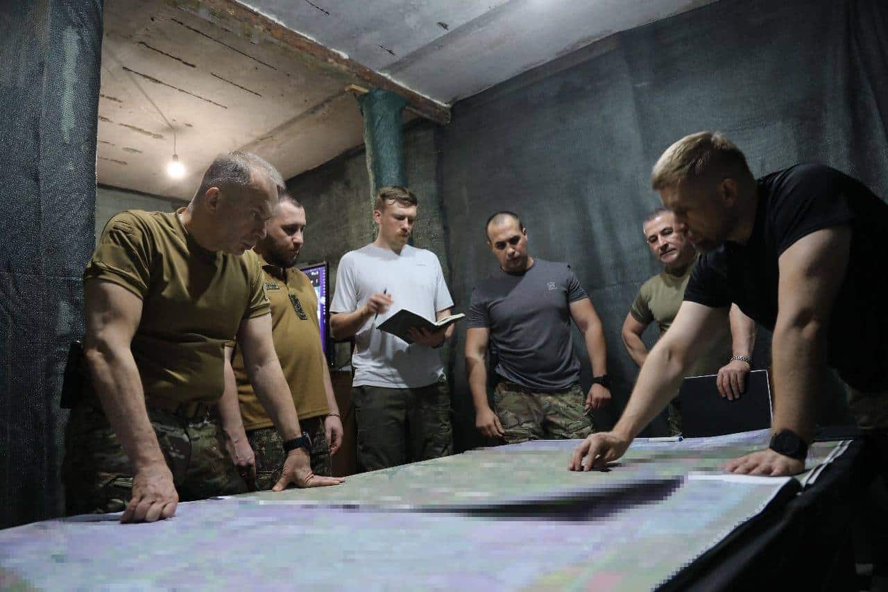 Головнокомандувач ЗСУ на зустрічі з військовими на Покровському неапрямку