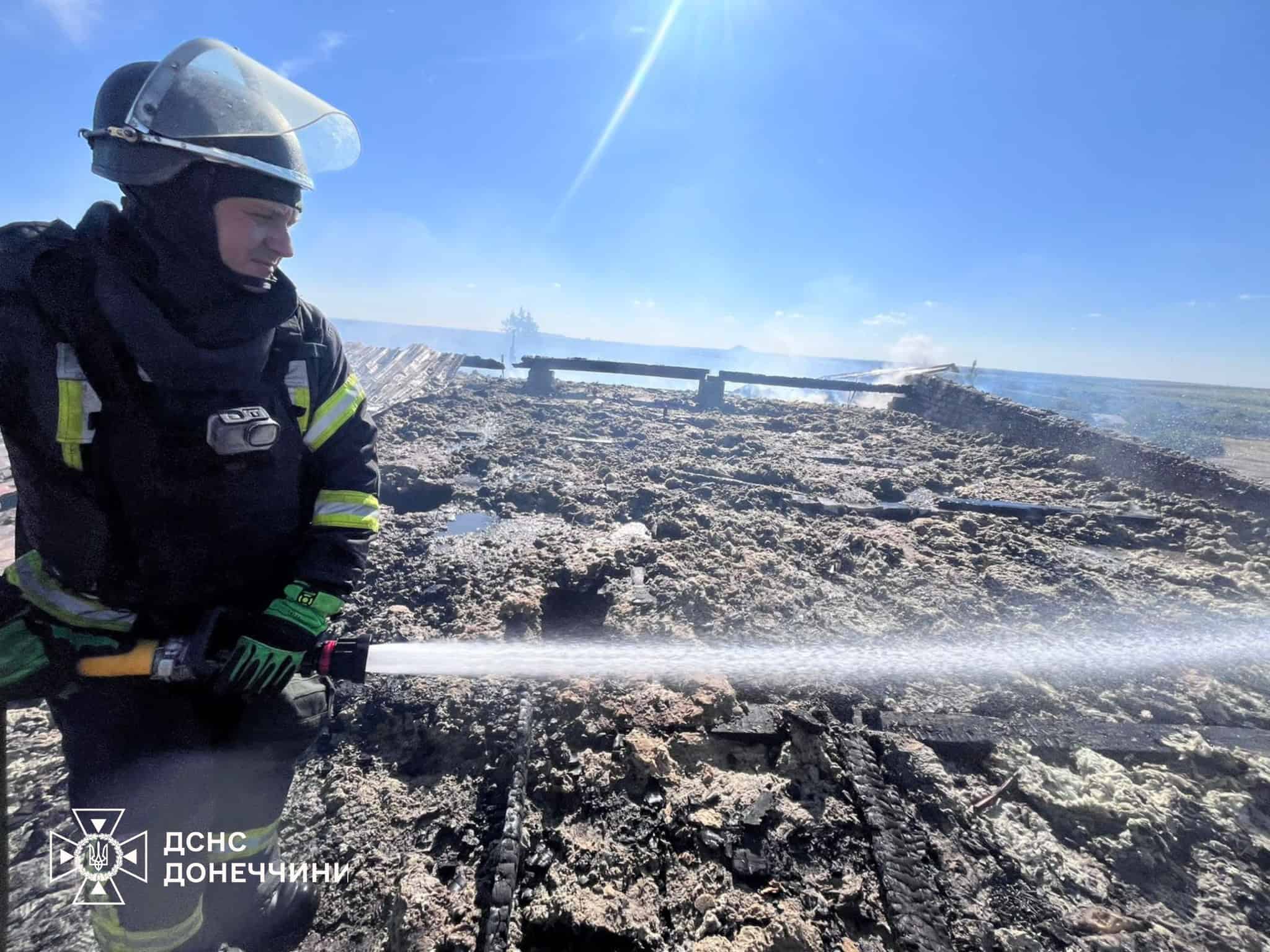 Зображення до посту: Двоє цивільних дістали поранення: росіяни вдарили безпілотниками по селу Добропілля Криворізької громади