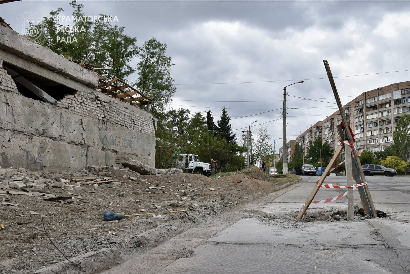 Наслідки ударів по Краматорську ввечері 22 серпня 2025 року