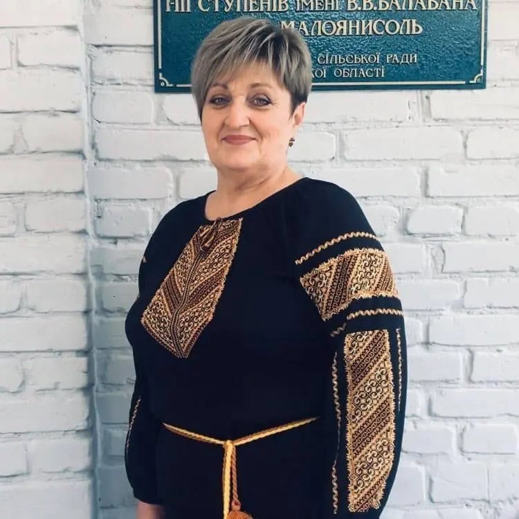 Зображення до посту: Хто з освітян Кальчицької громади працює при владі окупантів (розслідування)