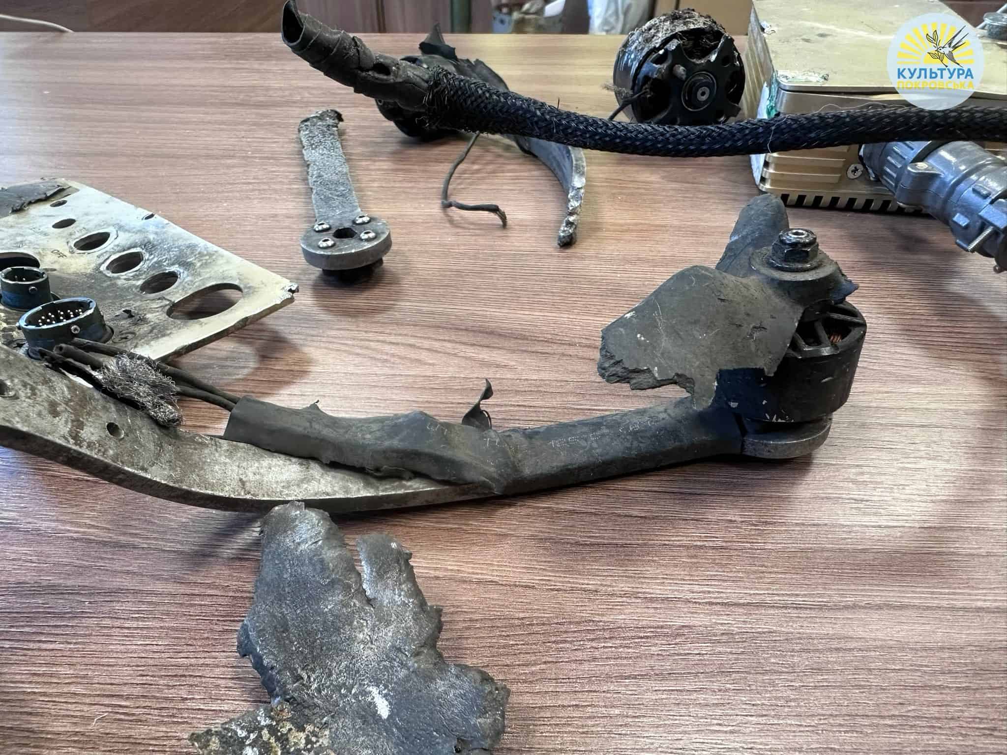 Покровський музей поповнили уламками російської “Герані-2” та FPV-дронів