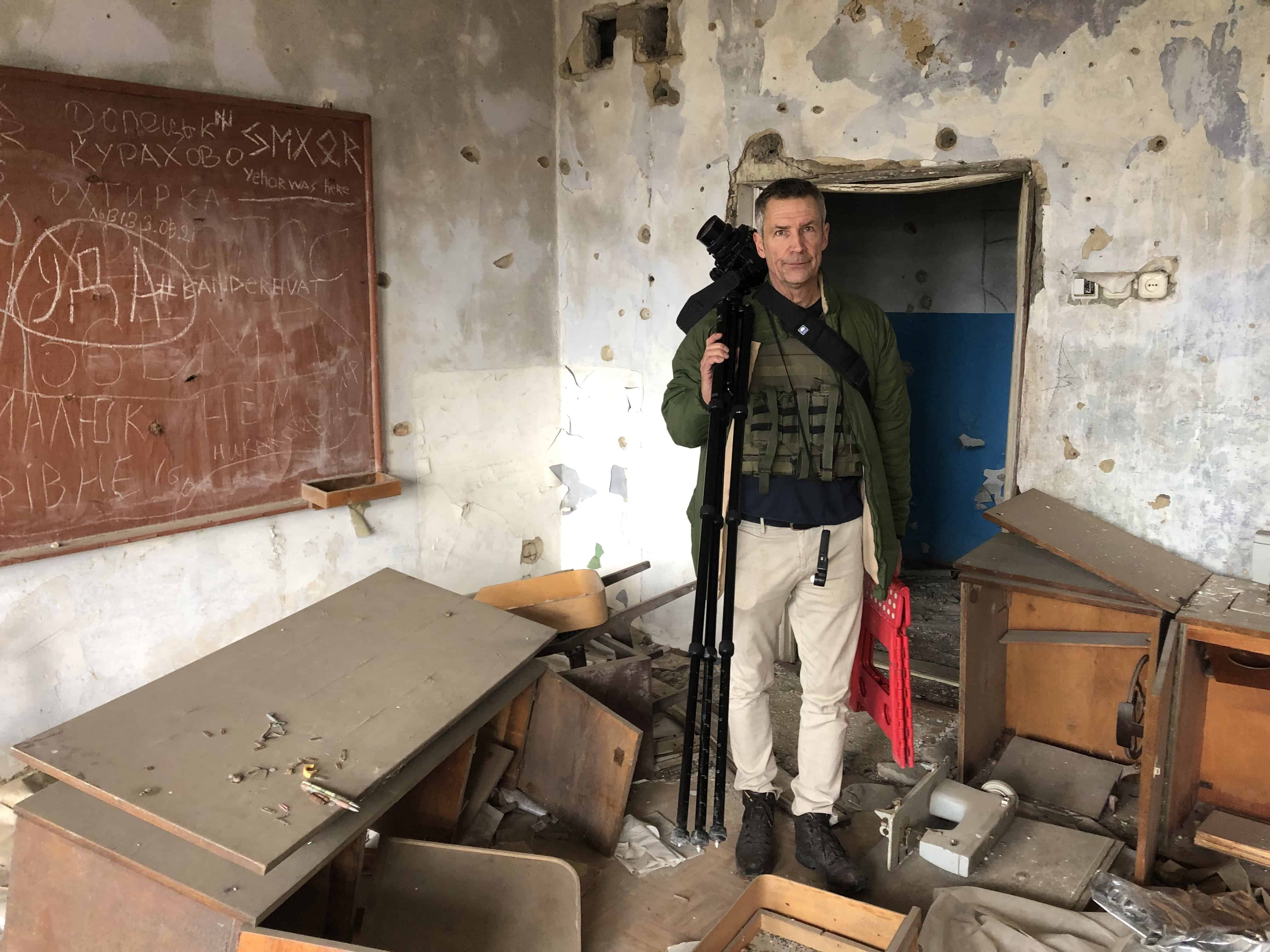 Зображення до посту: Он выбрал Киев своим домом: история британца Марка Невилла, который фотографирует войну и помогает украинцам