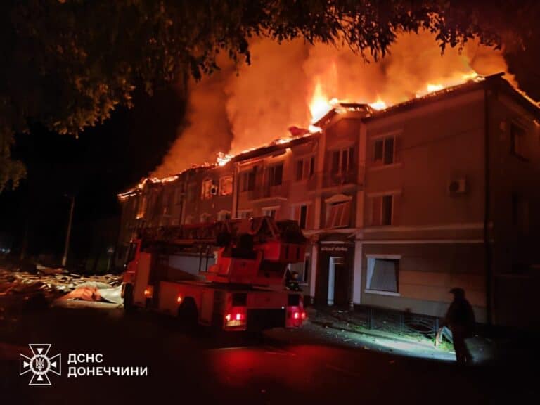 За сутки на Донетчине погибли 5 гражданских, ранены еще 11: что известно об обстрелах 2 августа в регионе (СВОДКА)