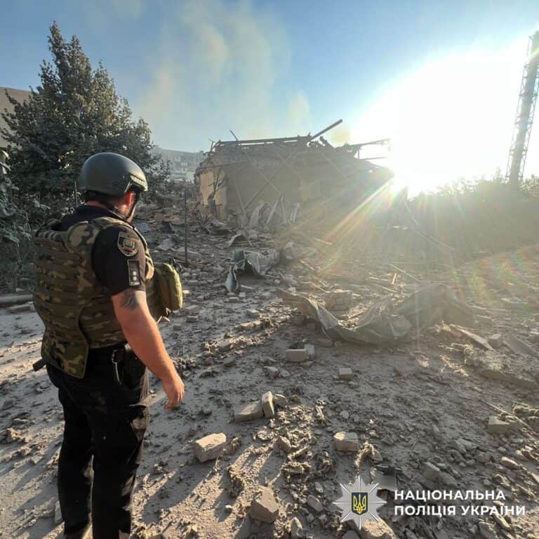 Двое погибших и пятеро раненых в результате удара России: как прошло 9 августа в Донецкой области (СВОДКА)