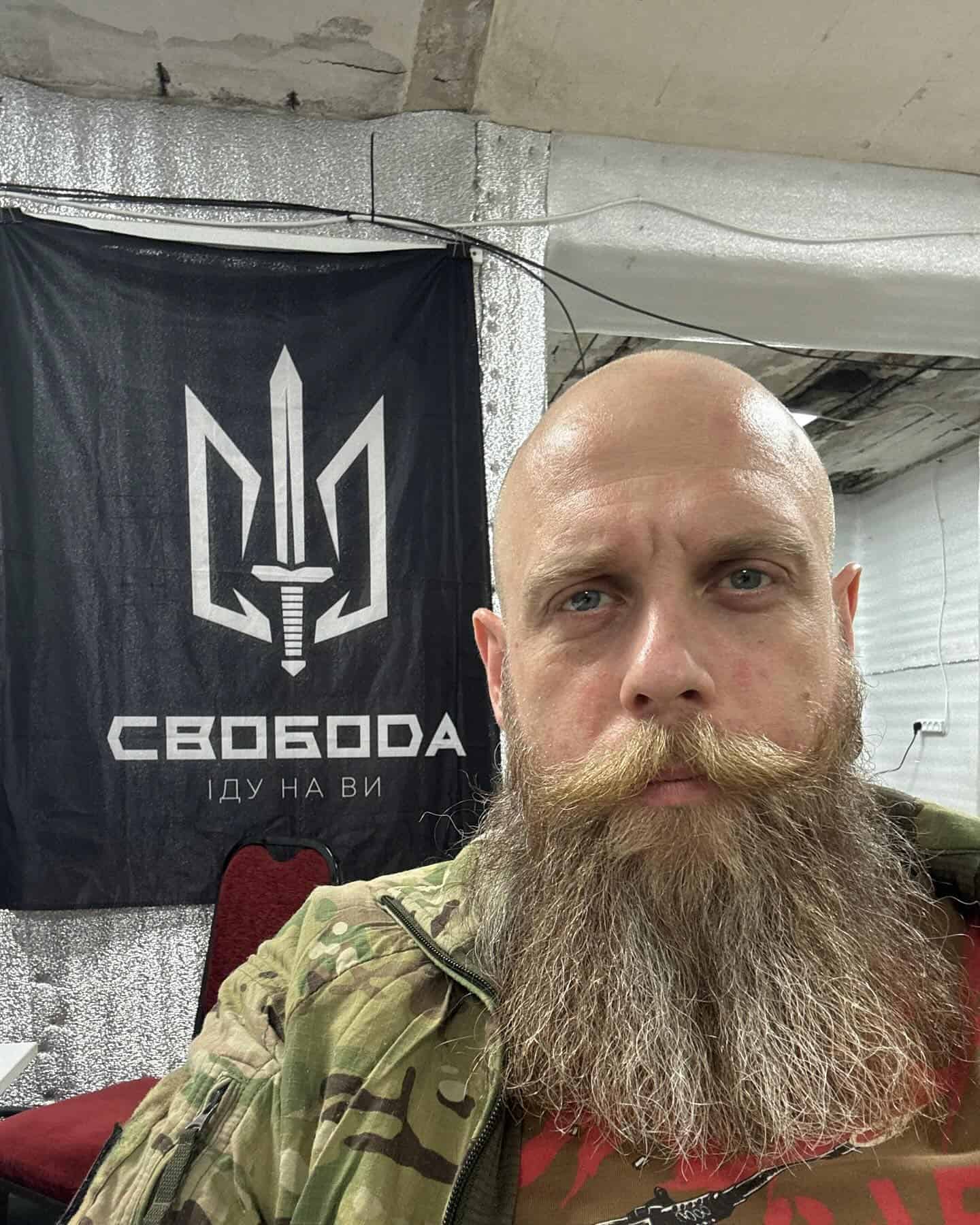 Зображення до посту: Спроби перерізати логістичні маршрути, “м’ясні штурми” та загроза оточень: ситуація на Покровському напрямку з даних військових