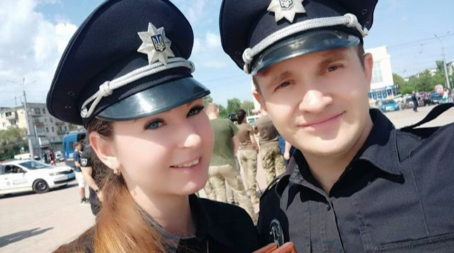 Зображення до посту: Рятував побратимів і зупинив десятки росіян: згадаймо поліцейського Ігоря Єфремова, який боронив Торецький напрямок