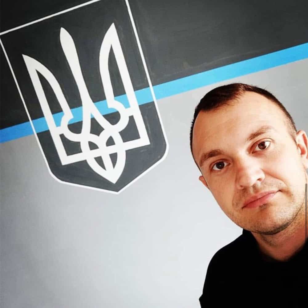 Зображення до посту: Рятував побратимів і зупинив десятки росіян: згадаймо поліцейського Ігоря Єфремова, який боронив Торецький напрямок