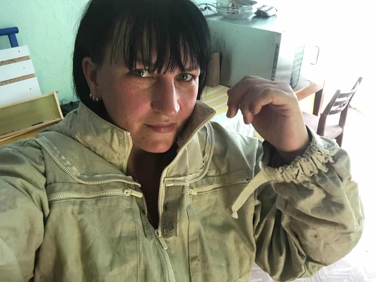 Зображення до посту: “Каждый день приносит открытия”: как переселенка из Бахмута с нуля развивает пасеку под Кременчугом