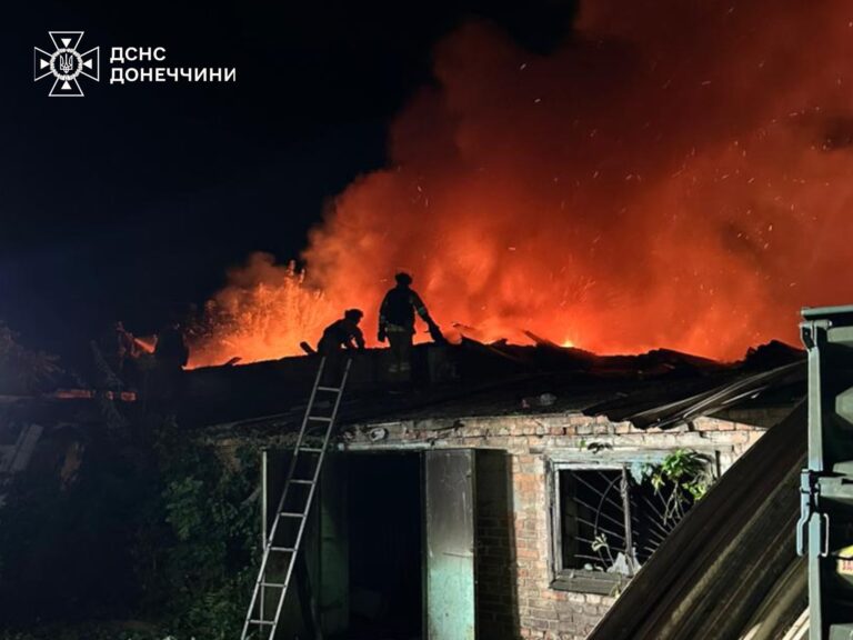 В Дружковке спасатели 5 сентября обнаружили раненого в результате обстрела предприятия