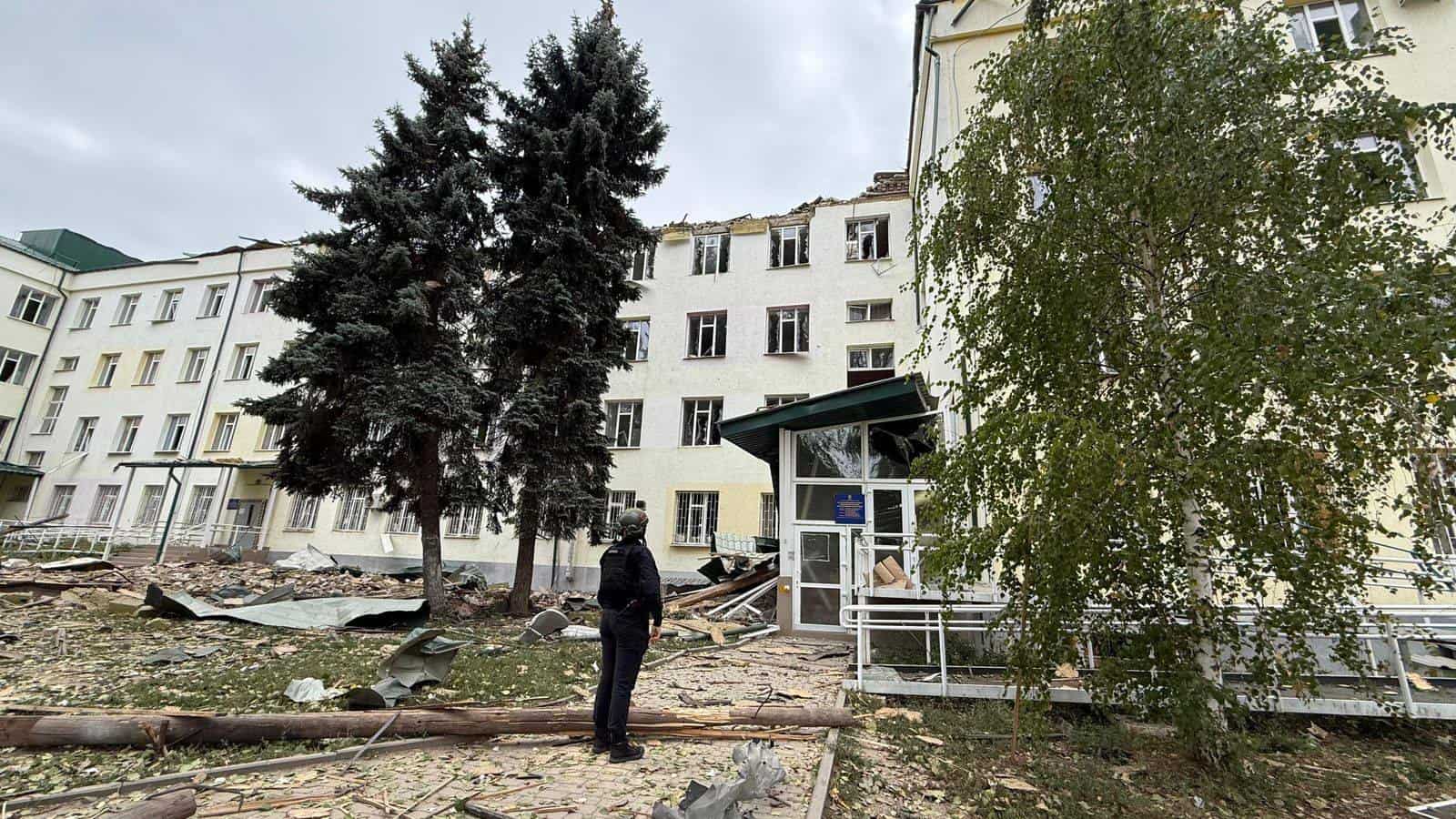 Зображення до посту: Четверо загиблих і один поранений: якими були наслідки російських ударів по Донеччині 5 вересня (ЗВЕДЕННЯ)