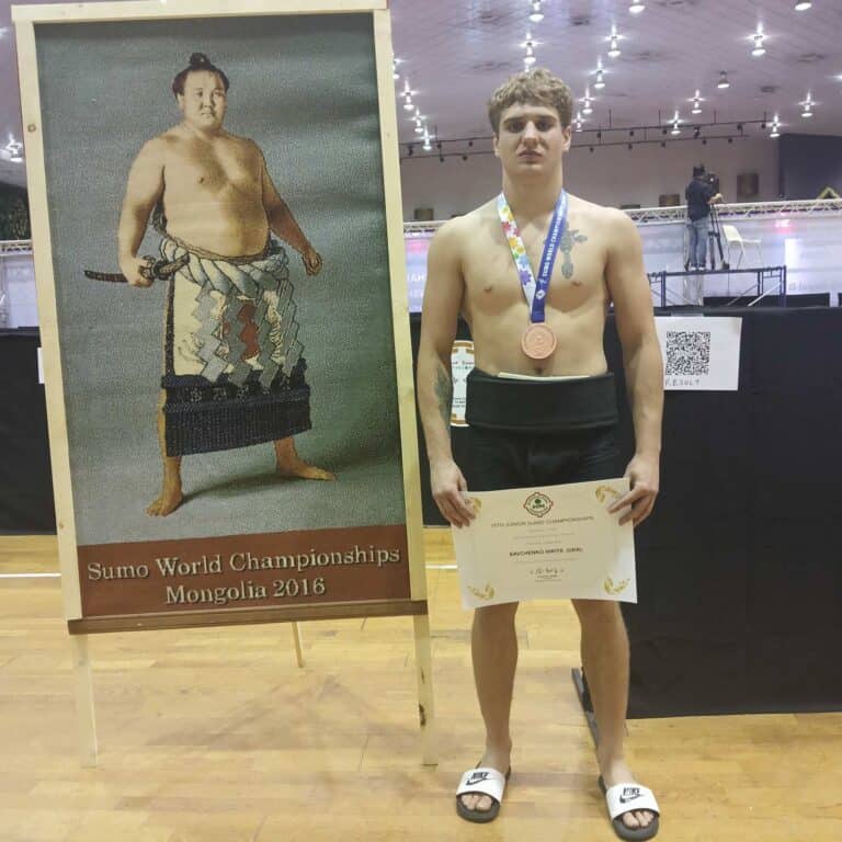 Сумоїст із Бахмута Нікіта Савченко здобув “бронзу” на чемпіонаті світу в Таїланді