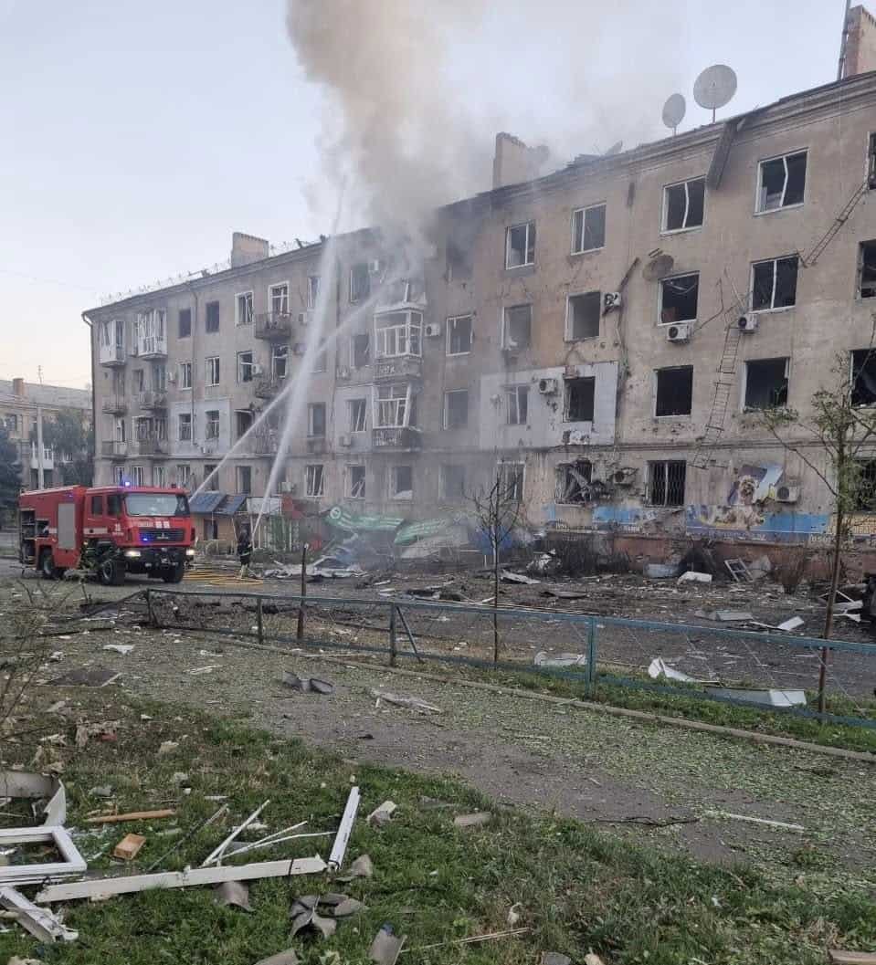 Краматорськ після нічного удару трьома авіабомбами ФАБ-250, 15 вересня 2025 року.