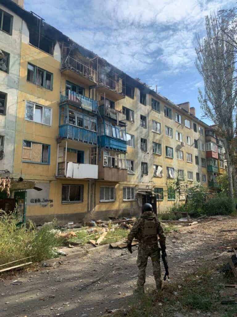 Перегляньте новину: Росіяни вдарили по Костянтинівці дронами: є поранені Росіяни вдарили по Костянтинівці дронами: є поранені