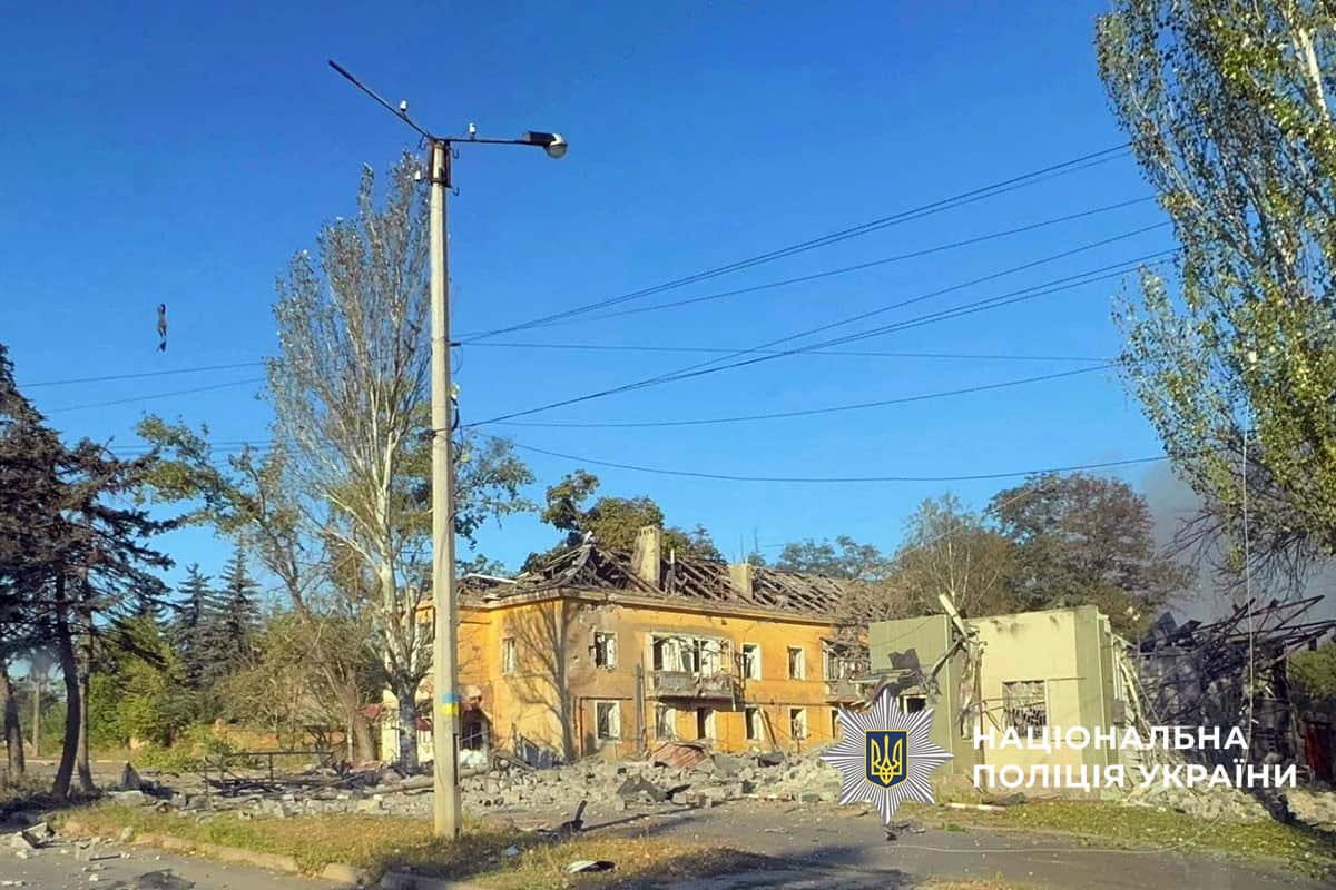 Пошкоджені авто від російських дронів у Дружківці