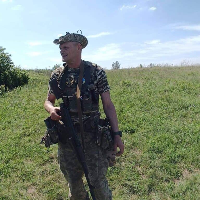 Не залишив побратимів, хоч міг відтермінувати службу: вшануймо військового з Волині Валентина Оліферчука