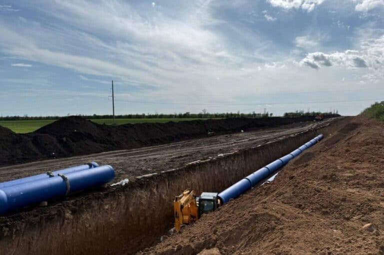 Окупанти заявили, що будівництво водоводів із двох водосховищ у “ДНР” нібито добігає кінця