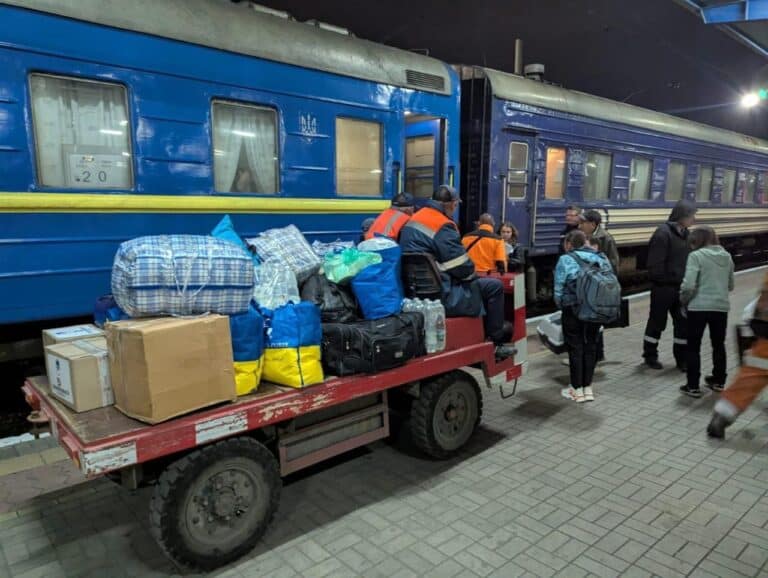 За неделю расселили еще 139 эвакуированных дончан: куда отправились люди