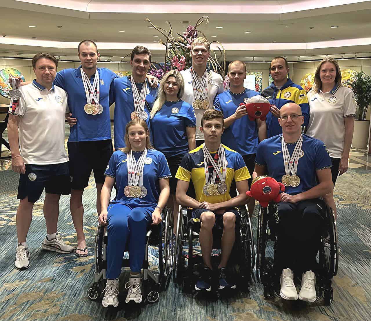 Спортсмени Донеччини вибороли 21 медаль на Чемпіонаті світу з параплавання у Сінгапурі: хто представляв