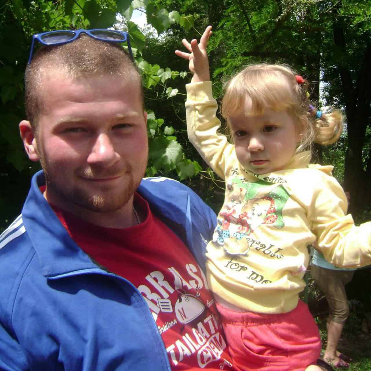 Олександр Логвін із сестрою