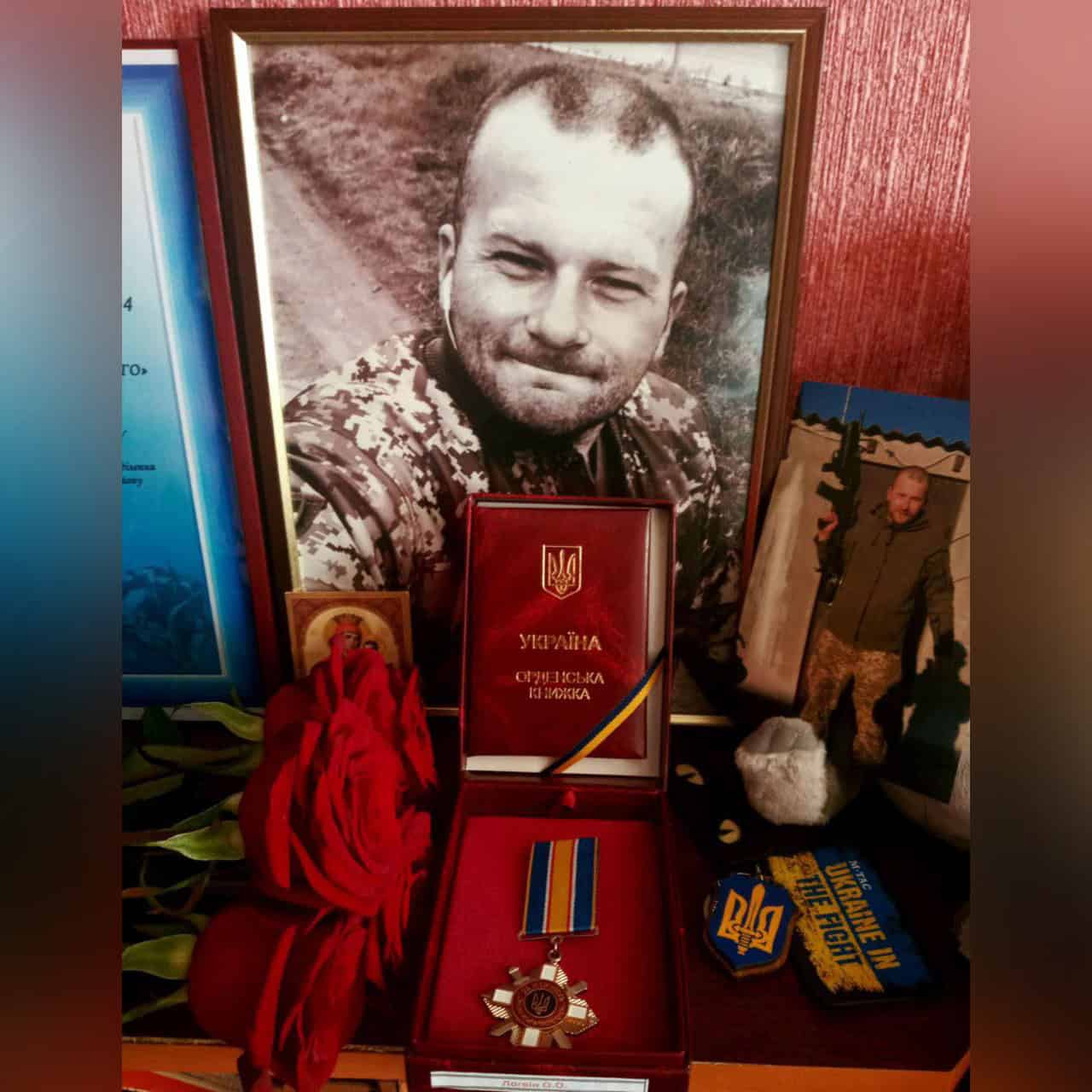 Зображення до посту: Прагнув у ССО, але воював у ДШВ під Бахмутом: згадаймо Олександра Логвіна, який боронив Кліщіївку